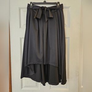 Elle Black High-Low Women's Skirt Small